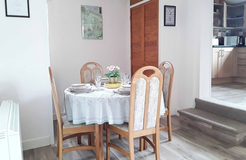 Middlezoy Cottage | 2 bedroom accommodation in Middlezoy, near Bridgwater