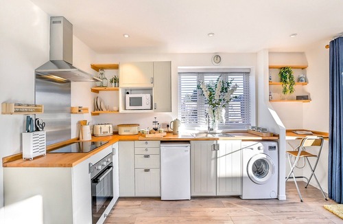 Sidlesham Cottage | 2 bedroom accommodation in Sidlesham, near Chichester