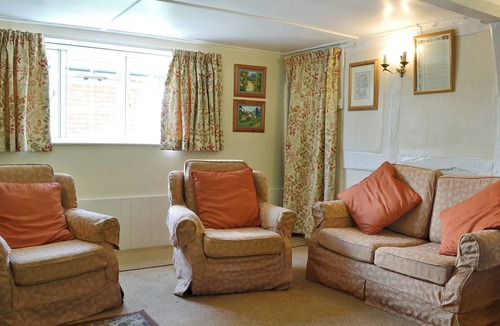 Collingbourne Kingston Cottage | 2 bedroom accommodation in Aughton, near Marlborough
