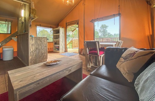 Whitchurch-on-Thames Cottage | 2 bedroom accommodation in Pangbourne