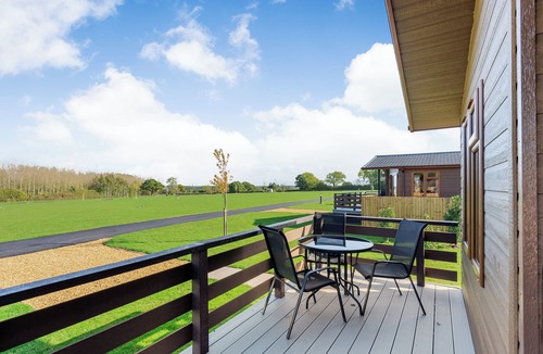 Upper Battlefield Ski Chalet | 2 bedroom accommodation in Shrewsbury