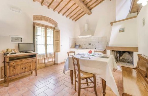 Larciano Apartment | 2 bedroom accommodation in Larciano PT