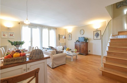 Pietrasanta Apartment | 2 bedroom accommodation in Pietrasanta