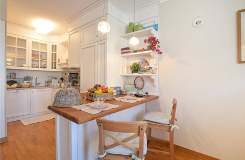 Pietrasanta Apartment | 2 bedroom accommodation in Pietrasanta