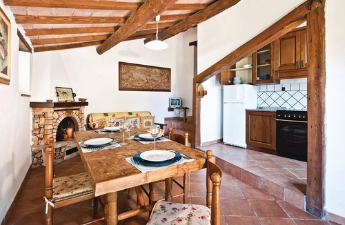 Scarlino House | 2 bedroom accommodation in Scarlino -GR-