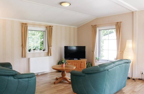 Rheezerveen House | 2 bedroom accommodation in Rheezerveen