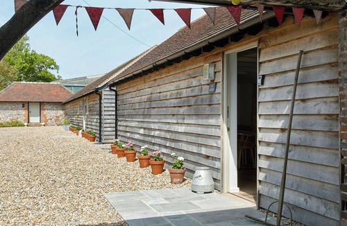Chichester Cottage | 2 bedroom accommodation in Birdham, near Chichester