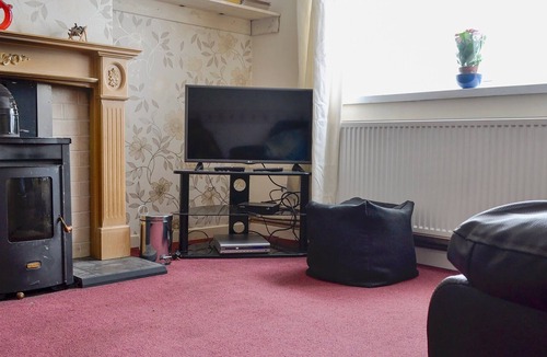Huntley Cottage | 2 bedroom accommodation in Huntley, near Gloucester