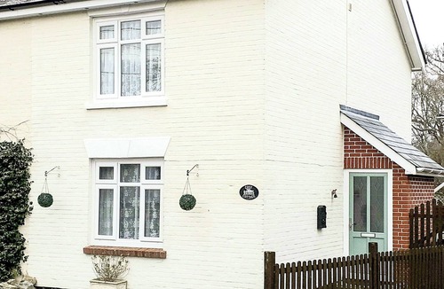 New Forest District Cottage | 2 bedroom accommodation in Lyndhurst
