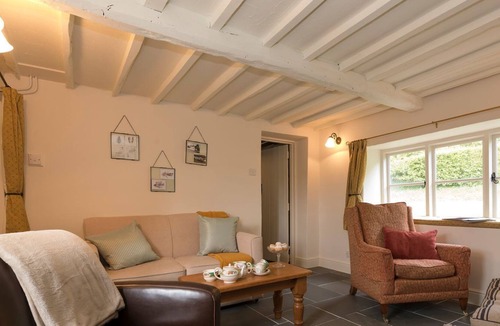 West Meon Cottage | 2 bedroom accommodation in Kilmeston, near Alresford