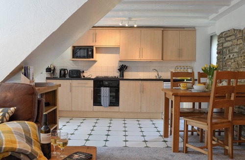 Woolfardisworthy Cottage | 2 bedroom accommodation in Woolfardisworthy, near Bideford