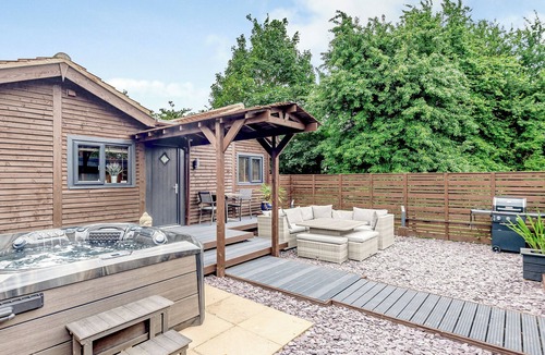 Frampton Cottage | 2 bedroom accommodation in Kirton, Near Spalding