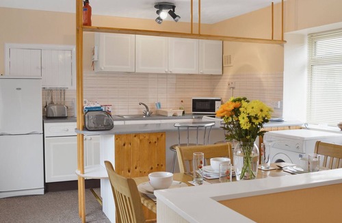 Furness Vale Cottage | 2 bedroom accommodation in Furness Vale, near Whaley Bridge