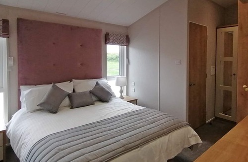 Pershore House | 2 bedroom accommodation in Pershore, Nr Worcester