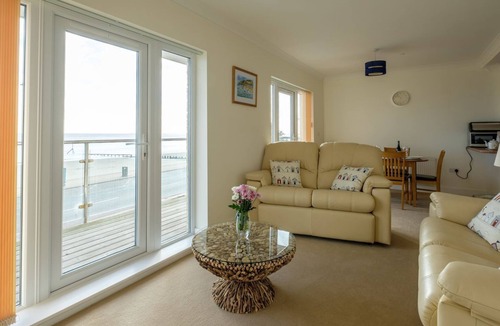 Shanklin Apartment | 2 bedroom accommodation in Shanklin