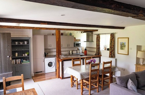 Sherborne Cottage | 2 bedroom accommodation in Goathill, near Sherborne