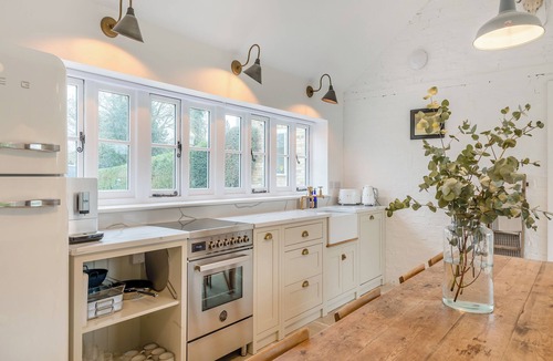 Sleaford Cottage | 2 bedroom accommodation in Howell, near Sleaford