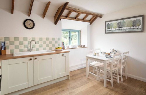 Chipping Sodbury Cottage | 2 bedroom accommodation in Old Sodbury, near Bristol