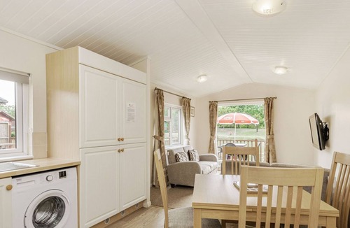 Yaxham Cabin | 2 bedroom accommodation in Yaxham, Dereham