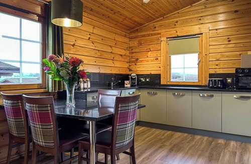 Bishopton Apartment | 2 bedroom accommodation in Glasgow