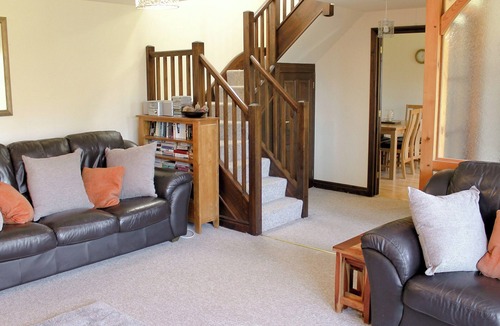 Shanklin Cottage | 2 bedroom accommodation in Apse Wood, near Shanklin