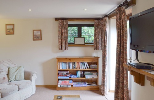 Westcott Cottage | 2 bedroom accommodation in Plymtree, near Cullompton