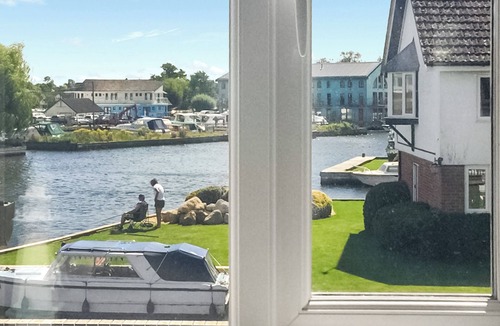 Hoveton Cottage | 2 bedroom accommodation in Wroxham