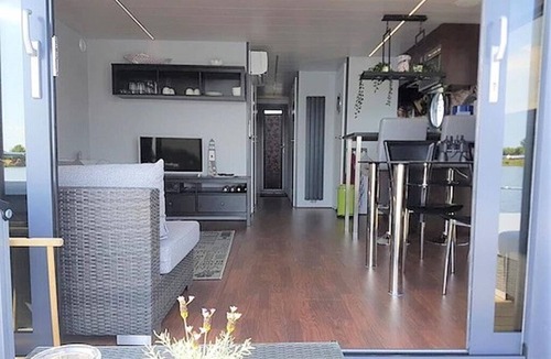 Lundby House | 2 bedroom accommodation in Göteborg