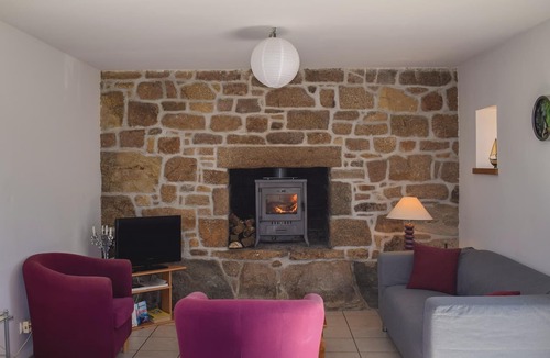Ploubezre House | 2 bedroom accommodation in Lannion