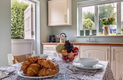 Crewe Cottage | 2 bedroom accommodation in Audlem, near Nantwich