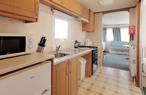 Hamble-le-Rice RV Rental | 2 bedroom accommodation in Hamble
