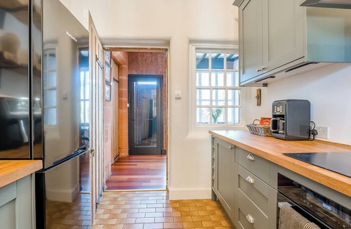 Troon Cottage | 2 bedroom accommodation in Troon