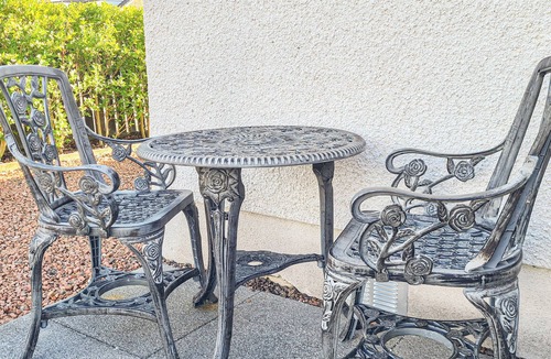 Wishaw Cottage | 2 bedroom accommodation in Wishaw, North Lanarkshire