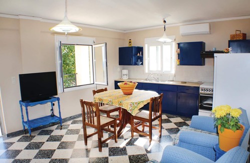 Kontos Apartment | 2 bedroom accommodation in Aegina