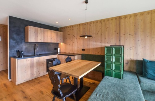 Maranza Apartment | 2 bedroom accommodation in Maranza