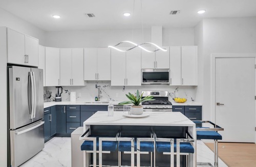 Paterson Apartment | 2-bedroom apartment Near NYC & MetLife stadium and fitness center