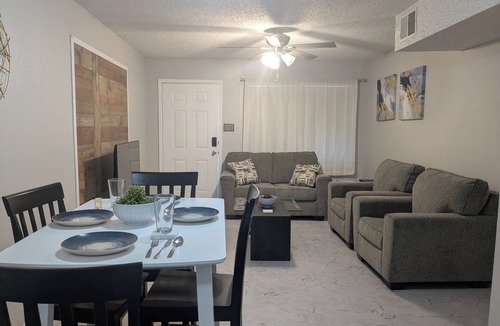 Eagle Pass House | 2-bedroom apartment in city center. Safe, minutes to restaurants and shopping.
