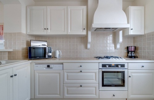 La Motte Apartment | 2 BEDROOM APARTMENT WITH TERRACE AND GARDEN (N°510)