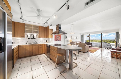 Key Biscayne Apartment | 2-bedroom apt w/stunning views in Key Biscayne, featuring private beach access.