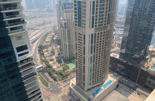 Dubai Marina Condo | 2 Bedroom Apt with three King Beds for 6 guests.