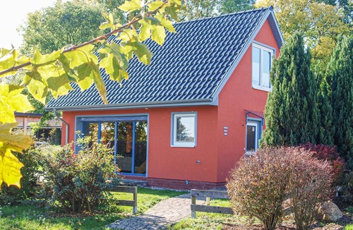 Hildebrandshagen House | 2 bedroom awesome home in Woldegk