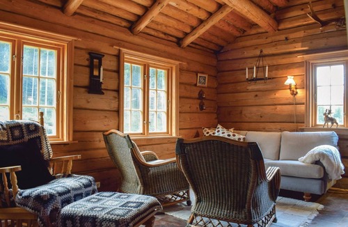 Iveland House | 2 bedroom awesome home in Iveland