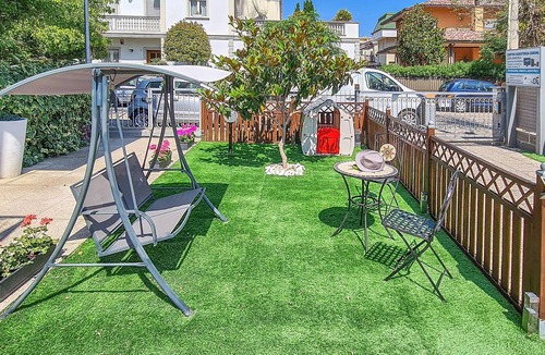 Cattolica Apartment | 2 bedroom beach front apartment in Cattolica
