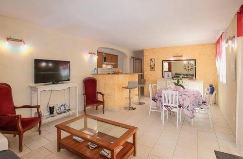 Rousset-les-Vignes House | 2 bedroom cozy home in Rousset les Vignes
