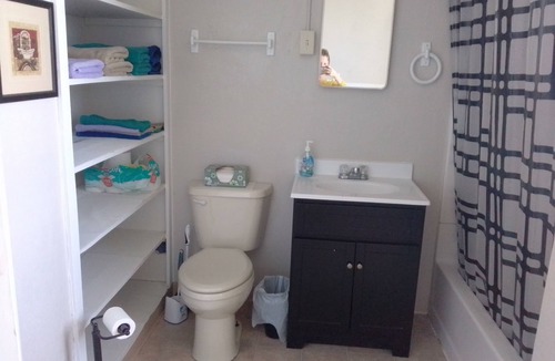 Devils Lake Apartment | 2 Bedroom Downtown Apartment with off street parking.