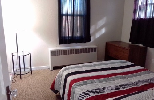 Devils Lake Apartment | 2 Bedroom Downtown Apartment with off street parking.