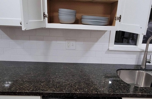 South Ogden House | 2 Bedroom Executive Suite with Waffle Breakfast