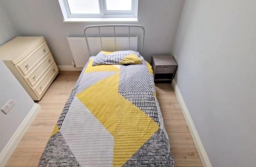 Sutton Central Apartment | 2-bedroom flat in Central Sutton