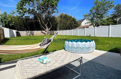 Fieldsboro House | 2 bedroom house in charming Fieldsboro with WiFi, AC, fitness room