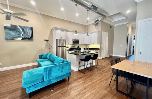 Cedar Falls Apartment | 2 Bedroom Loft - Above Patton Diner - Downtown CF!